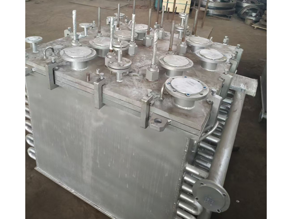 電解氟氣成套設(shè)備電解槽