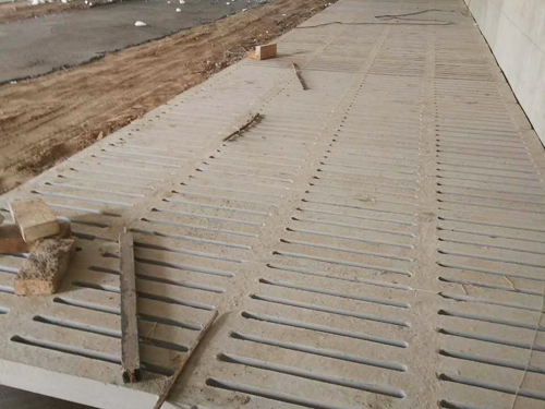 水泥漏糞板組件